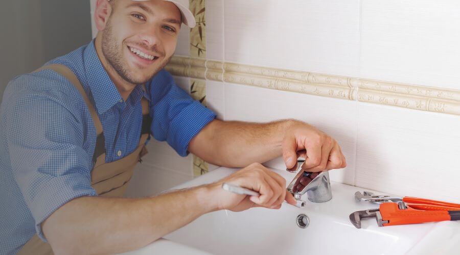 Handle or spout repair in Litchfield, MI